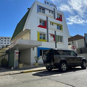 Hotel Agora